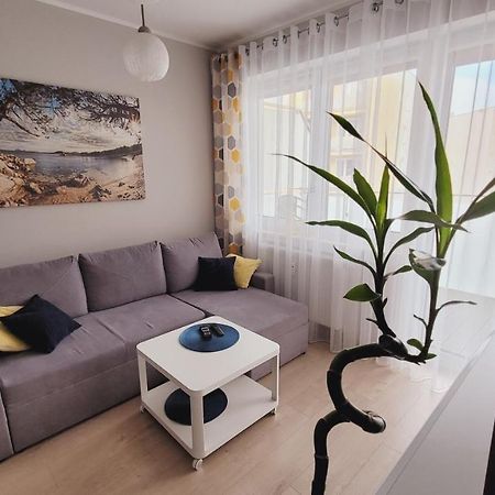 Apartament Miodowy Dom Kołobrzeg Esterno foto