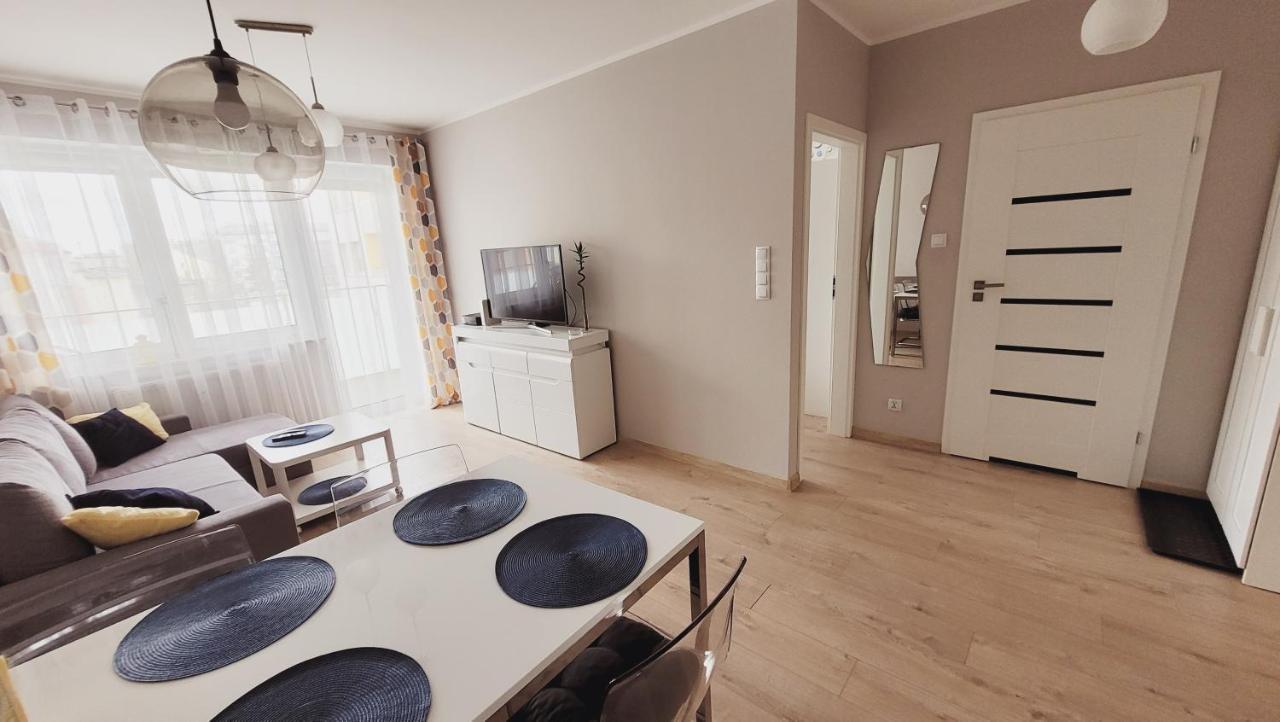 Apartament Miodowy Dom Kołobrzeg Esterno foto